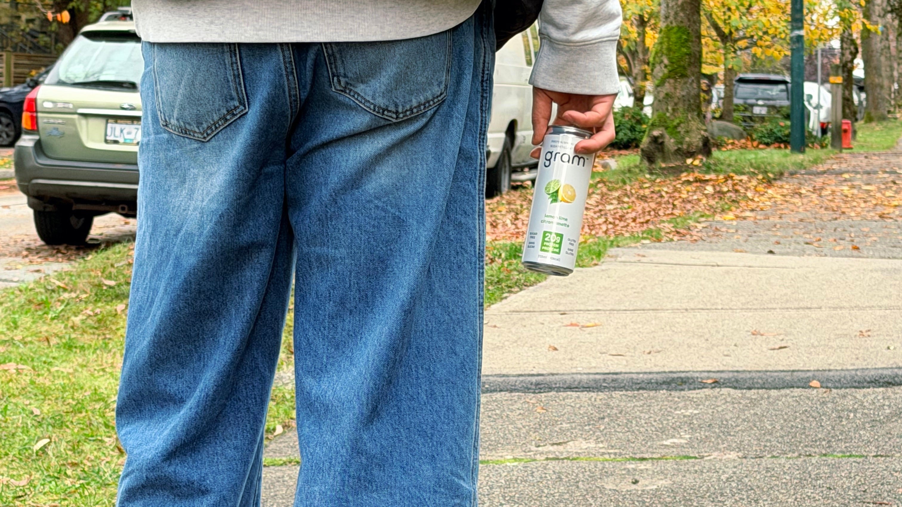 slider image slider_item_j97f4m